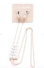 Load image into Gallery viewer, Metal Pearl Mask Chain