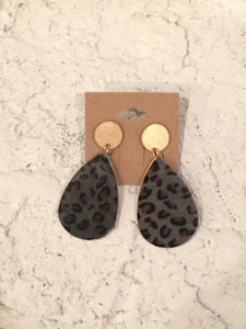 Gray leopard print earrings