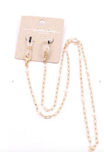 Load image into Gallery viewer, Metal Pearl Mask Chain
