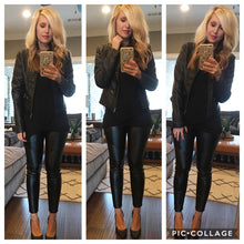 Load image into Gallery viewer, Talk moto to me
