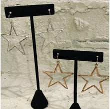 Load image into Gallery viewer, Hammered Metal Star Earrings